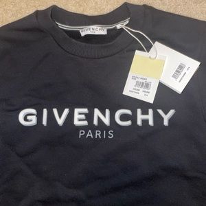 Givenchy Paris black crewneck